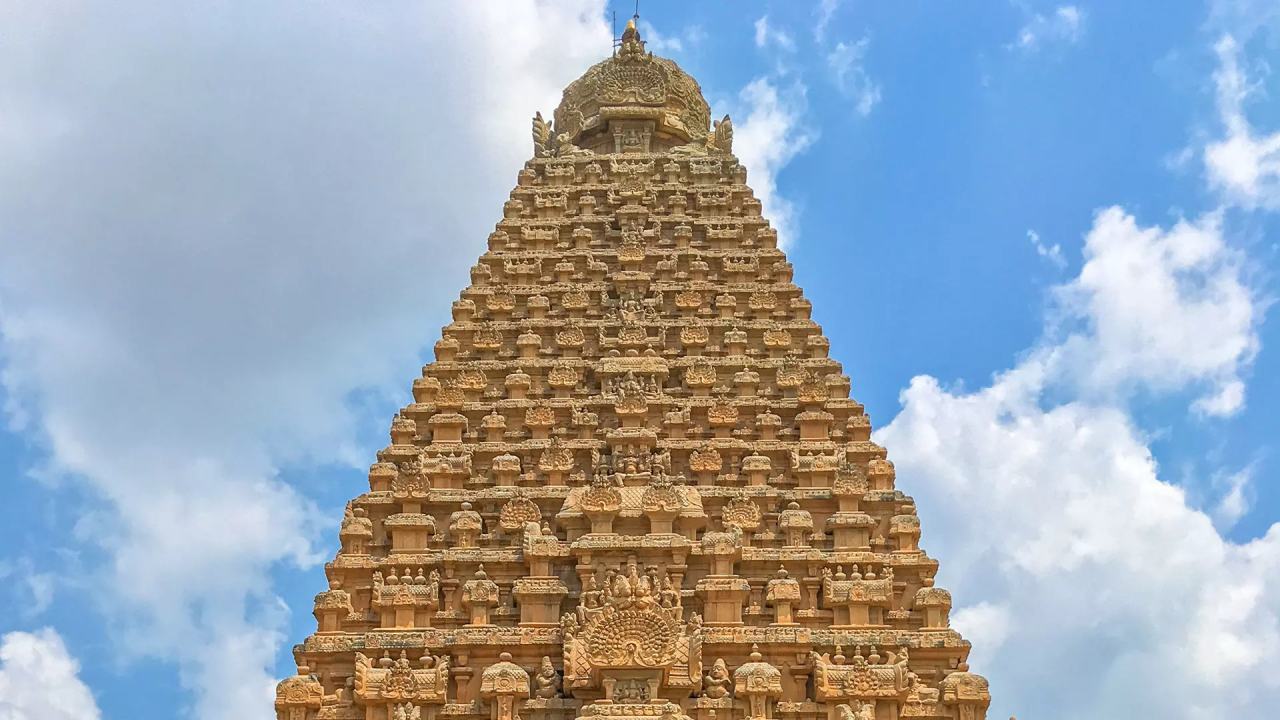 Brihadeeswara Temple, Thanjavur